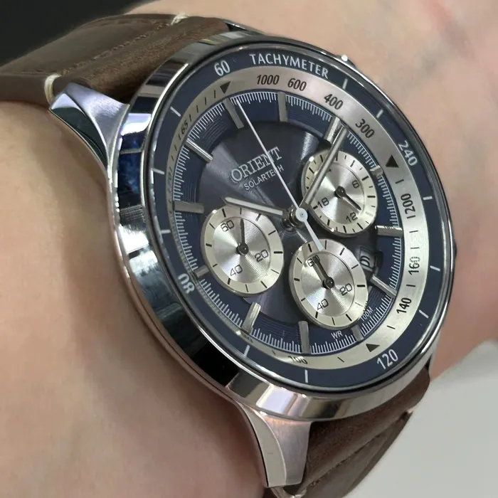 Relógio Orient Solartech Cronógrafo MBSCC072 Safira Couro | Taniguchi Relógios