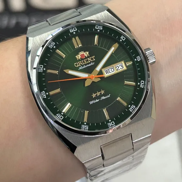 Orient 3 EStrelas Automático classico 469SS087NH Verde