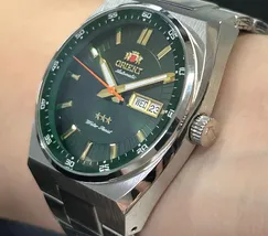 Relógio Orient 3 Estrelas Automático Clássico 469SS087NH Verde | Taniguchi Relógios - imagem 4