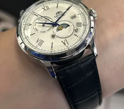 Relógio Orient Bambino Sun & Moon RA-AK0802S30B Branco | Taniguchi Relógios - imagem 4