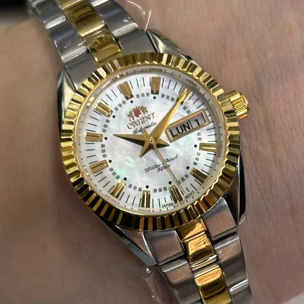 Orient 3 EStrelas Automático Feminino Classico NH6MM005 Madrepérola