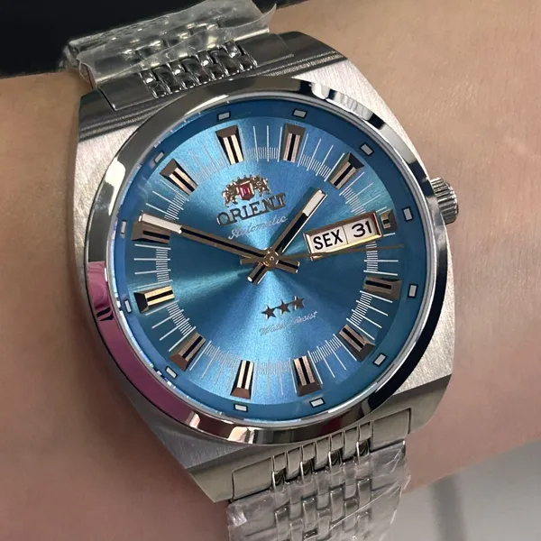 Orient 3 Estrelas Automático Heritage YN6SS018 Azul celeste