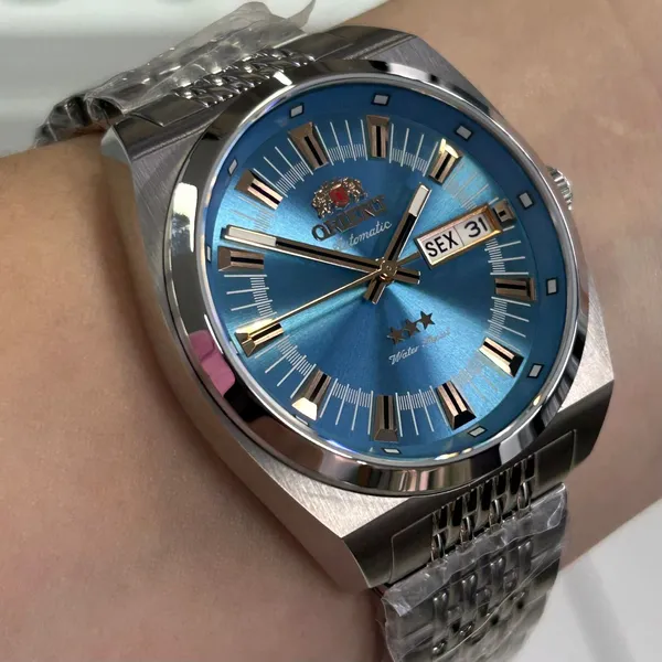 Orient 3 Estrelas Automático Heritage YN6SS018 Azul celeste