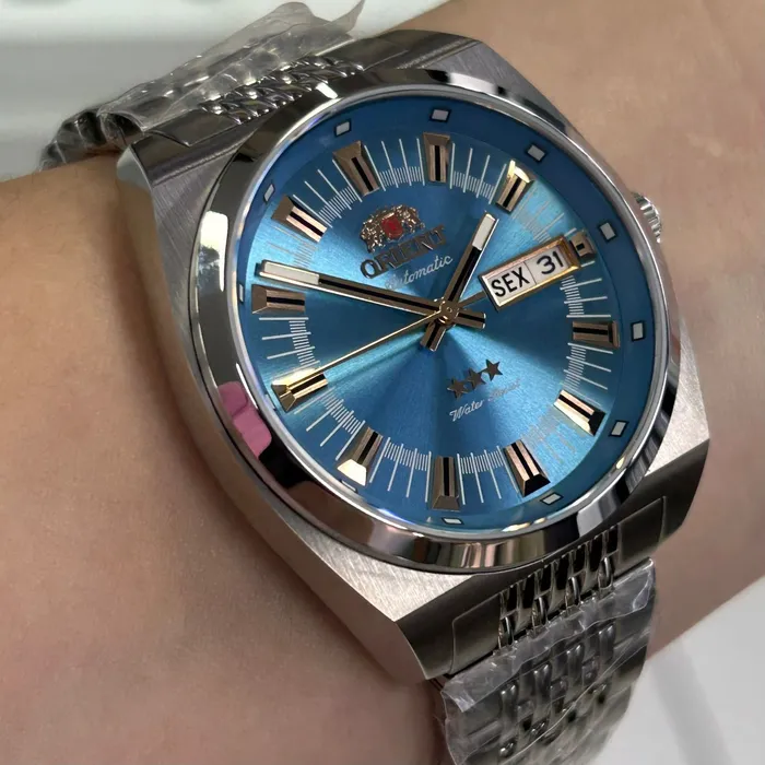 Relógio Orient 3 Estrelas Automático Heritage Safira YN6SS018 Azul Celeste 38,5mm 100m | Taniguchi Relógios