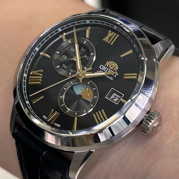 Relógio Orient Automático Sun and Moon Safira YN6SC034 Preto Couro 39mm 100m | Taniguchi Relógios