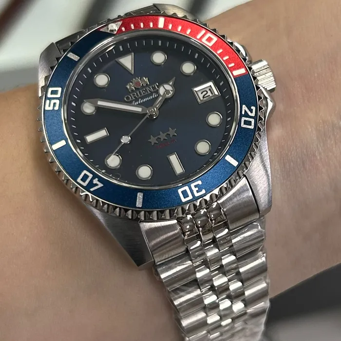 Relógio Orient 3 Estrelas Automático Submariner 39 Safira YN6SS023 Pepsi 39mm 100m | Taniguchi Relógios