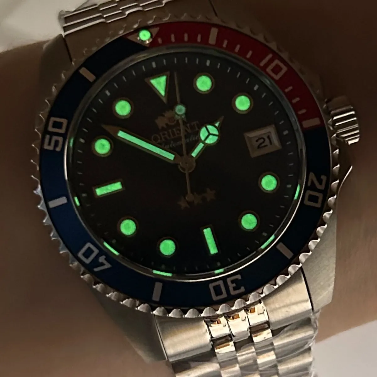 そ様　オベリスク Relógio Orient 3 Estrelas Automático Submariner 39 Safira YN6SS023