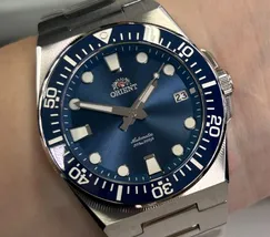 Relógio Orient 3 Estrelas Automático Safira Cerâmica YN6SS044 Azul