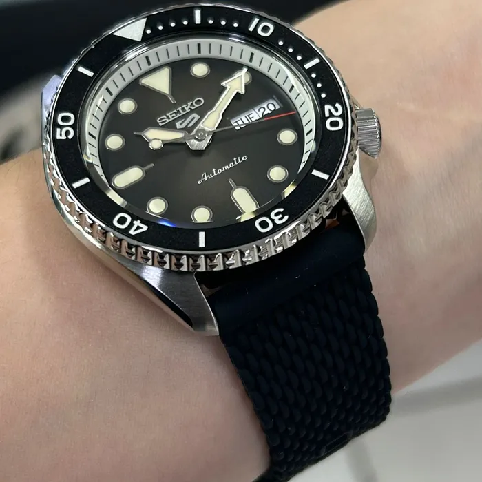 Relógio Seiko 5 Sports Automático SRPD73K2 Preto 42,5mm 100m | Taniguchi Relógios