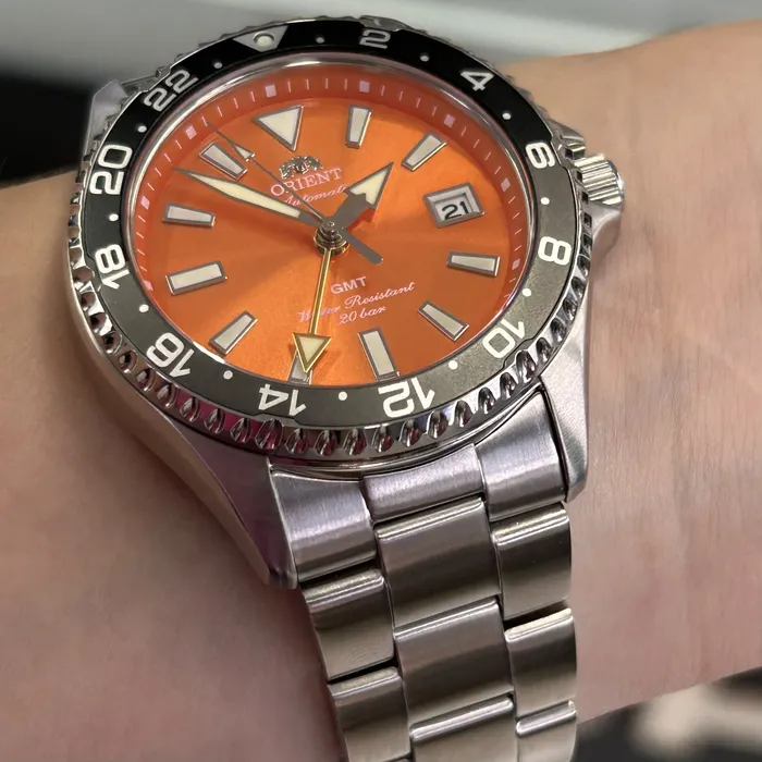 Relógio Orient Mako GMT Safira RA-BC0004Y30B Laranja 42,8mm 200m | Taniguchi Relógios
