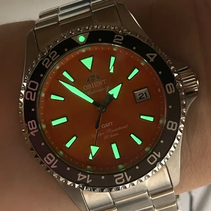 Relógio Orient Mako GMT Safira RA-BC0004Y30B Laranja 42,8mm 200m | Taniguchi Relógios