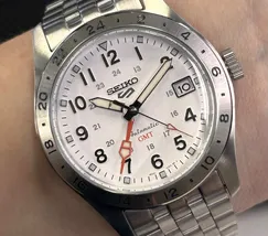 Relógio Seiko 5 Sports Field GMT SSK059B1 Branco 39,4mm 100m | Taniguchi Relógios - imagem 1