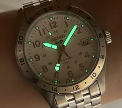 Relógio Seiko 5 Sports Field GMT SSK059B1 Branco 39,4mm 100m | Taniguchi Relógios - imagem 8