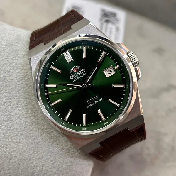 Pulseira Orient Couro Hibrida Croco PULHYBLC2 Marrom YN6SS020