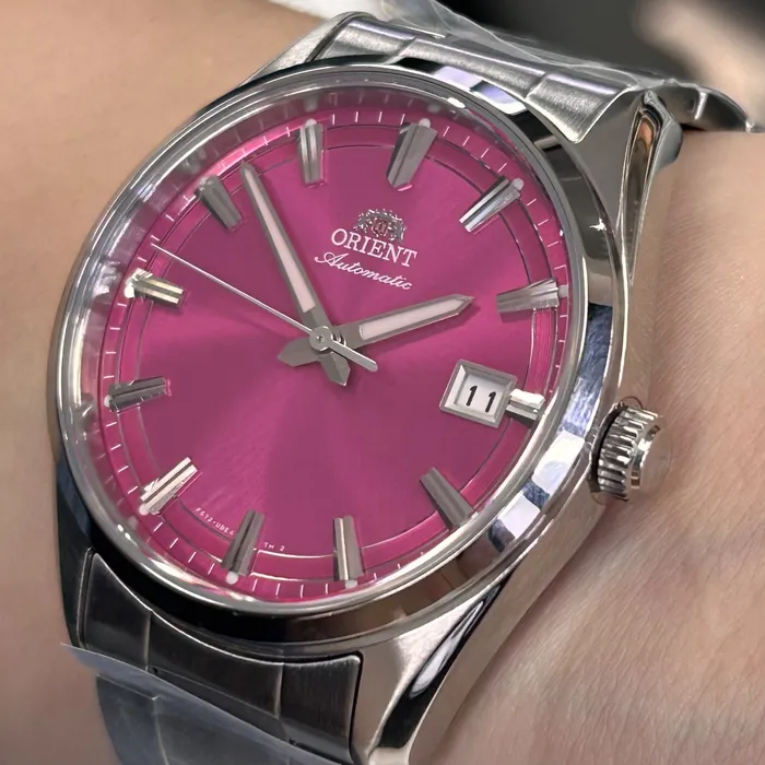 Relógio Orient Stretto Safira RA-AC0R07P30B Rosa 38,5mm 50m | Taniguchi Relógios
