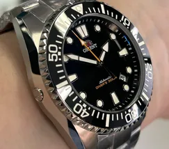 Relógio Orient Superior Diver 300 Safira Cerâmica YN6SS024-P1SX Preto 44mm 300m | Taniguchi Relógios - imagem 2