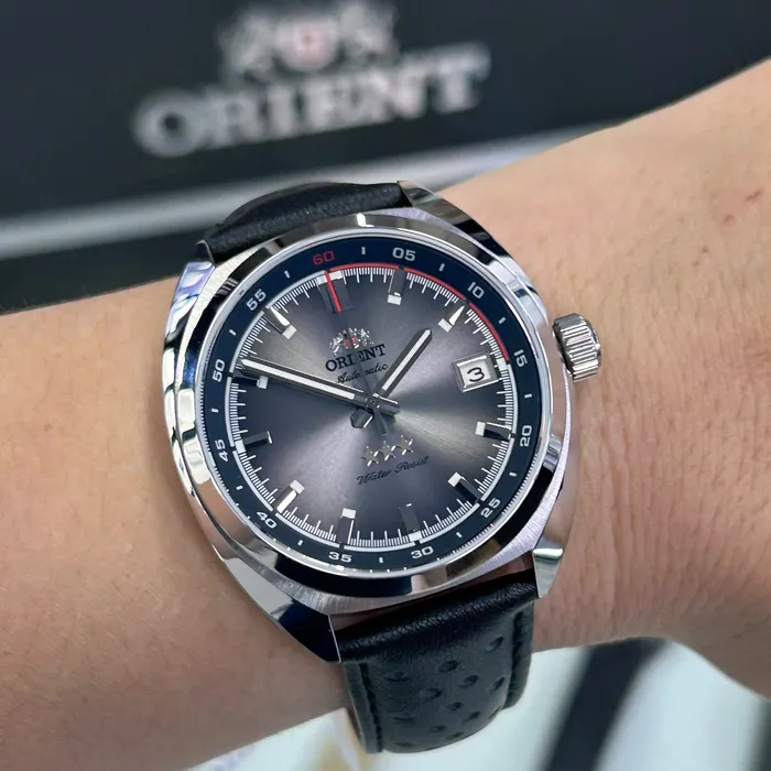 Relógio Orient Sport Land Safira YN6SC040-G1PX Grafite 39mm 100m | Taniguchi Relógios