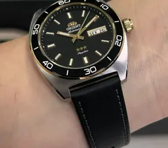 Relógio Orient Elegance Safira YN6MC019A-P1PX Preto 40mm Couro | Taniguchi Relógios - imagem 6