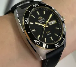 Relógio Orient Elegance Safira YN6MC019A-P1PX Preto 40mm Couro | Taniguchi Relógios - imagem 3