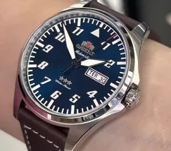 Relógio Orient Air Pilot Safira YN6SC010-D2NB Azul 41mm 100m | Taniguchi Relógios - imagem 4