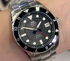 Relógio Orient Sports Land Safira YN6SS027-P1SX Preto 39mm 100m | Taniguchi Relógios - imagem 1