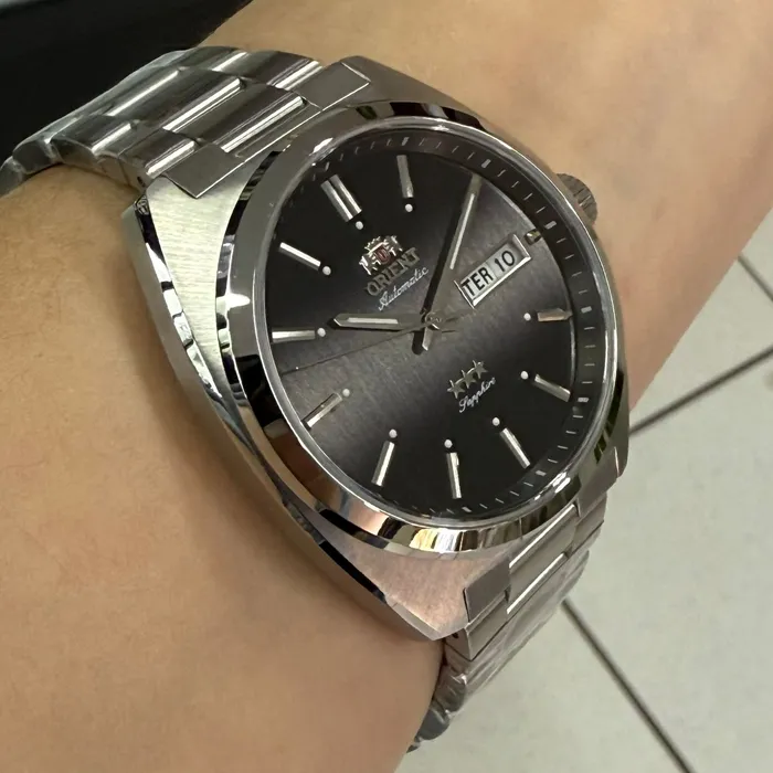 Orient 3 Estrelas Automático Heritage YN6SS001 preto