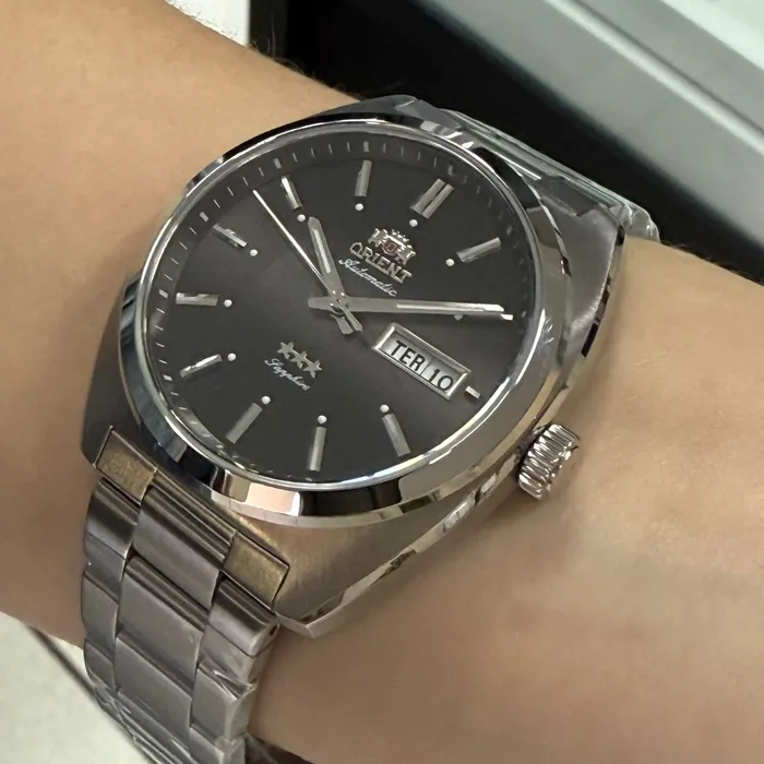 Orient 3 Estrelas Automático Heritage YN6SS001 preto