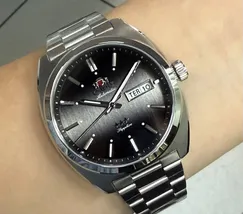 Orient 3 Estrelas Automático Heritage YN6SS001 preto - imagem 1