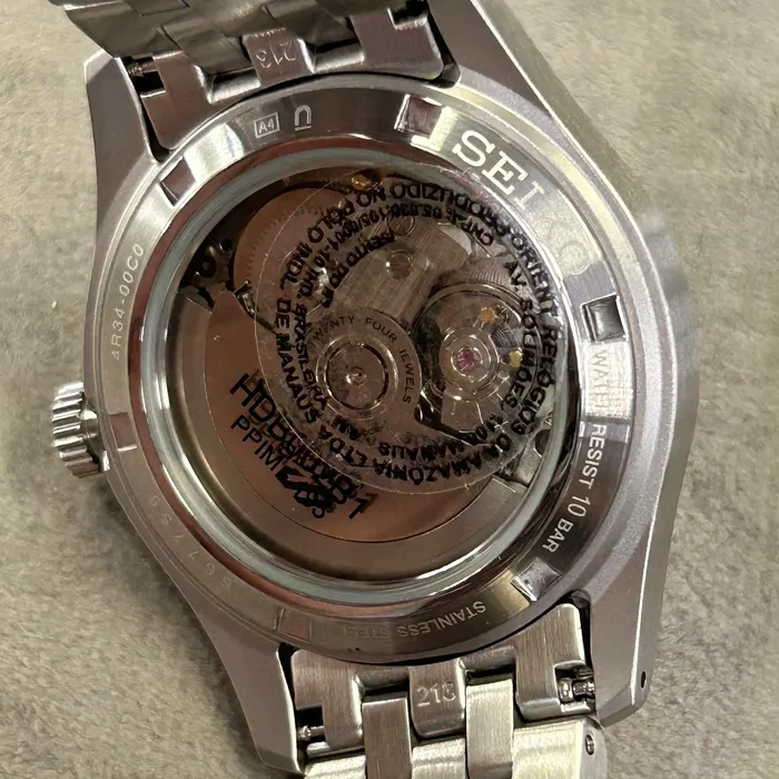 Relógio Seiko 5 Sports Field GMT HDB002B1 Creme 39,4mm 100m | Taniguchi Relógios