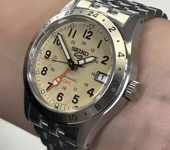Relógio Seiko 5 Sports Field GMT HDB002B1 Creme 39,4mm 100m | Taniguchi Relógios - imagem 4