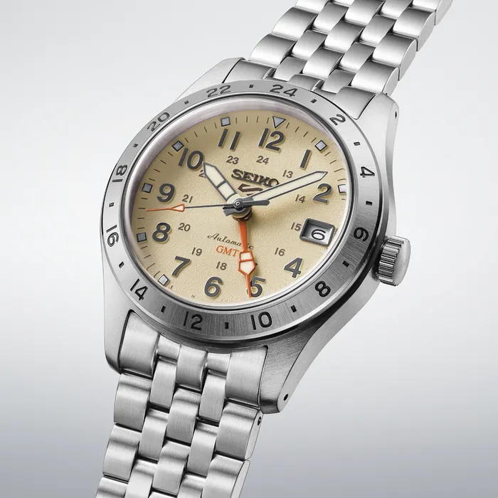 Relógio Seiko 5 Sports Field GMT HDB002B1 Creme 39,4mm 100m | Taniguchi Relógios