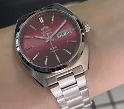 Orient 3 Estrelas Automático Heritage YN6SS001 vermelho - imagem 3