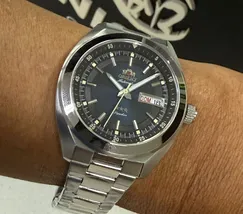 Orient 3 Estrelas Automático Heritage YN6SS002 azul - imagem 1