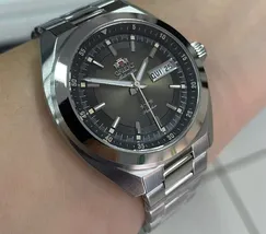 Orient 3 Estrelas Automático Heritage YN6SS002 verde - imagem 4