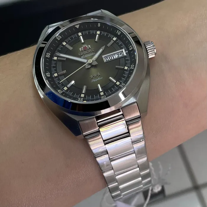 Orient 3 Estrelas Automático Heritage YN6SS002 verde