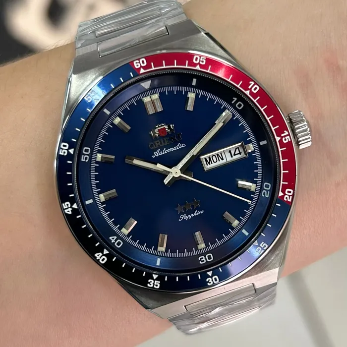 Orient 3 Estrelas Automático Heritage YN6SS003 pepsi