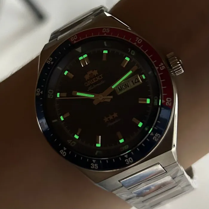 Orient 3 Estrelas Automático Heritage YN6SS003 pepsi