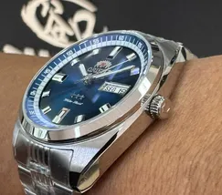 Orient 3 Estrelas Automático Heritage YN6SS004 azul - imagem 4