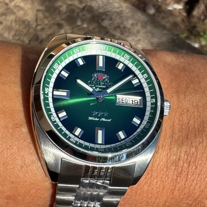 Orient 3 Estrelas Automático Heritage YN6SS004 verde