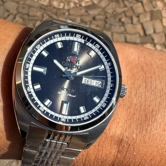 Orient 3 Estrelas Automático Heritage YN6SS004 preto