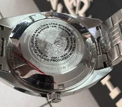 Orient 3 Estrelas Automático Heritage YN6SS004 vermelho - imagem 8