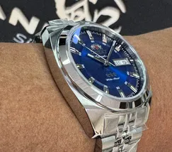 Orient 3 Estrelas Automático Heritage YN6SS005 azul - imagem 5