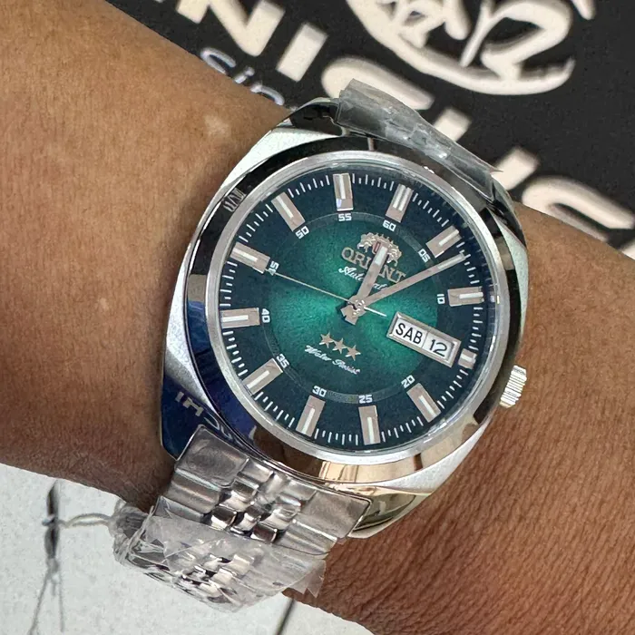 Orient 3 Estrelas Automático Heritage YN6SS005 verde