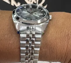 Orient 3 Estrelas Automático Heritage YN6SS005 preto - imagem 5