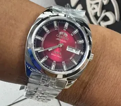 Orient 3 Estrelas Automático Heritage YN6SS005 vermelho - imagem 1