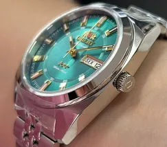 Orient 3 Estrelas Automático Heritage YN6SS005 verde agua - imagem 5