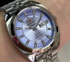 Orient 3 Estrelas Automático Heritage YN6SS005 lilas - imagem 5