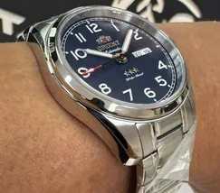 Orient 3 Estrelas Automático Elegance YN6SS006 azul - imagem 4
