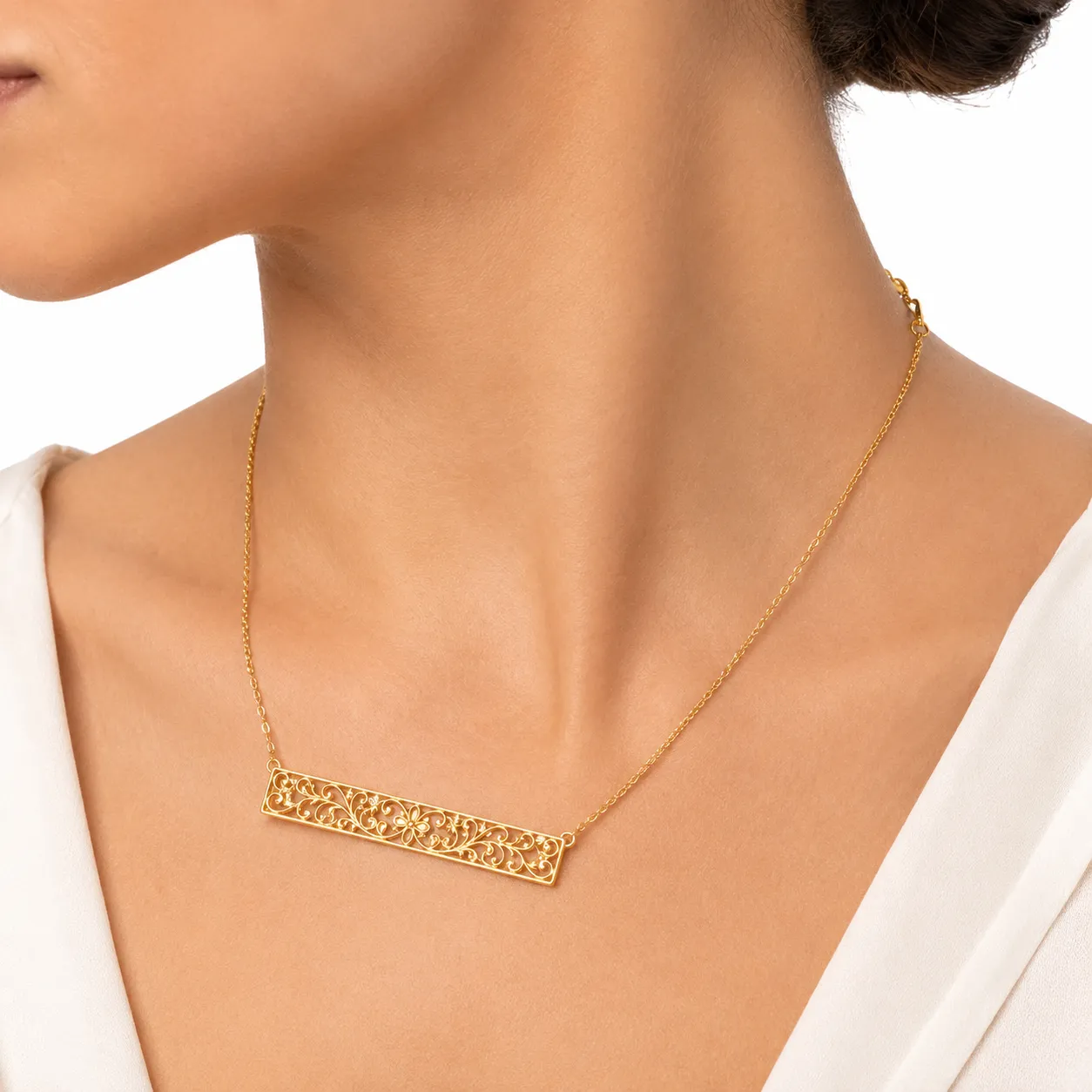 Colar Pingente Barra Filigrana Dourado