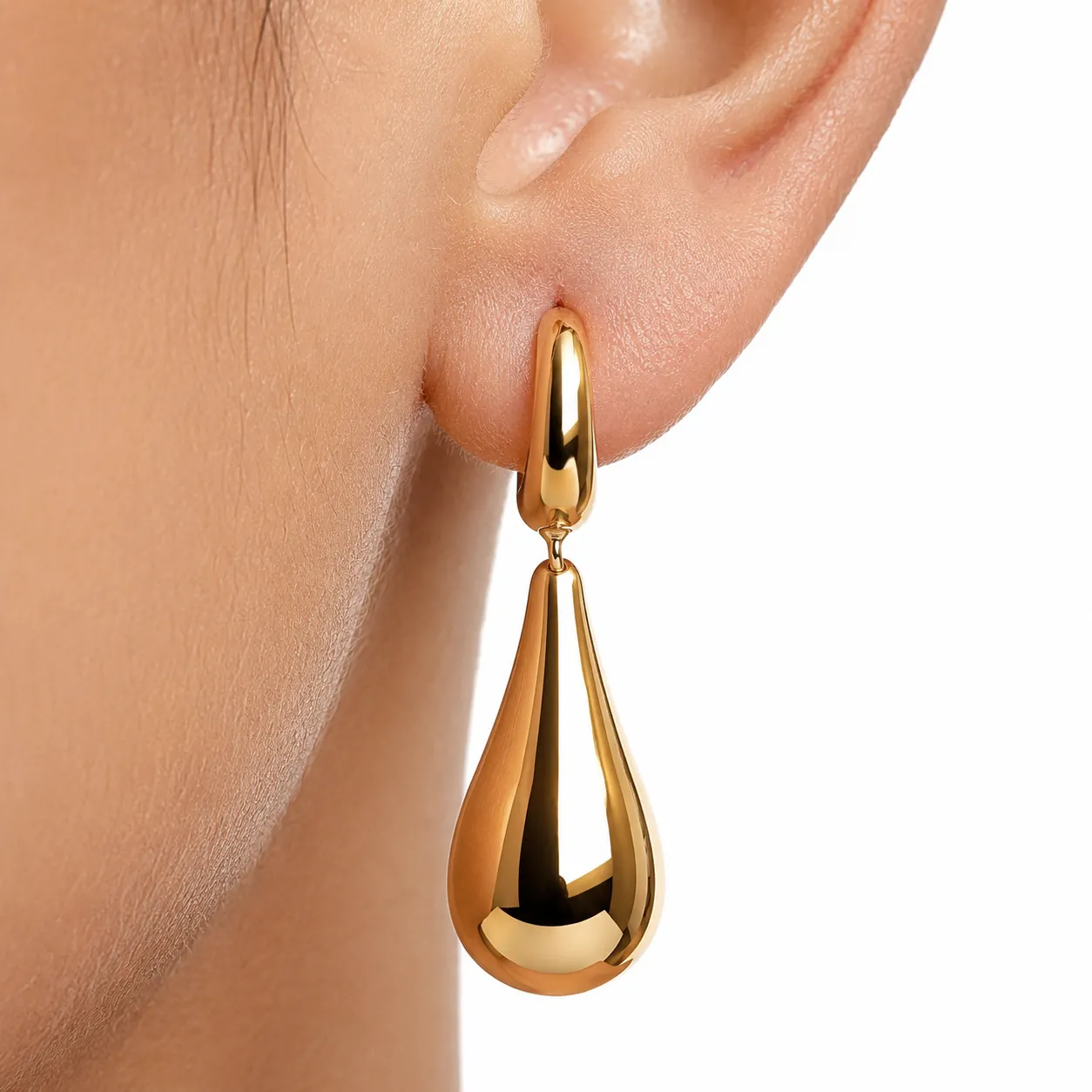 Brinco Gota Pendente Dourado